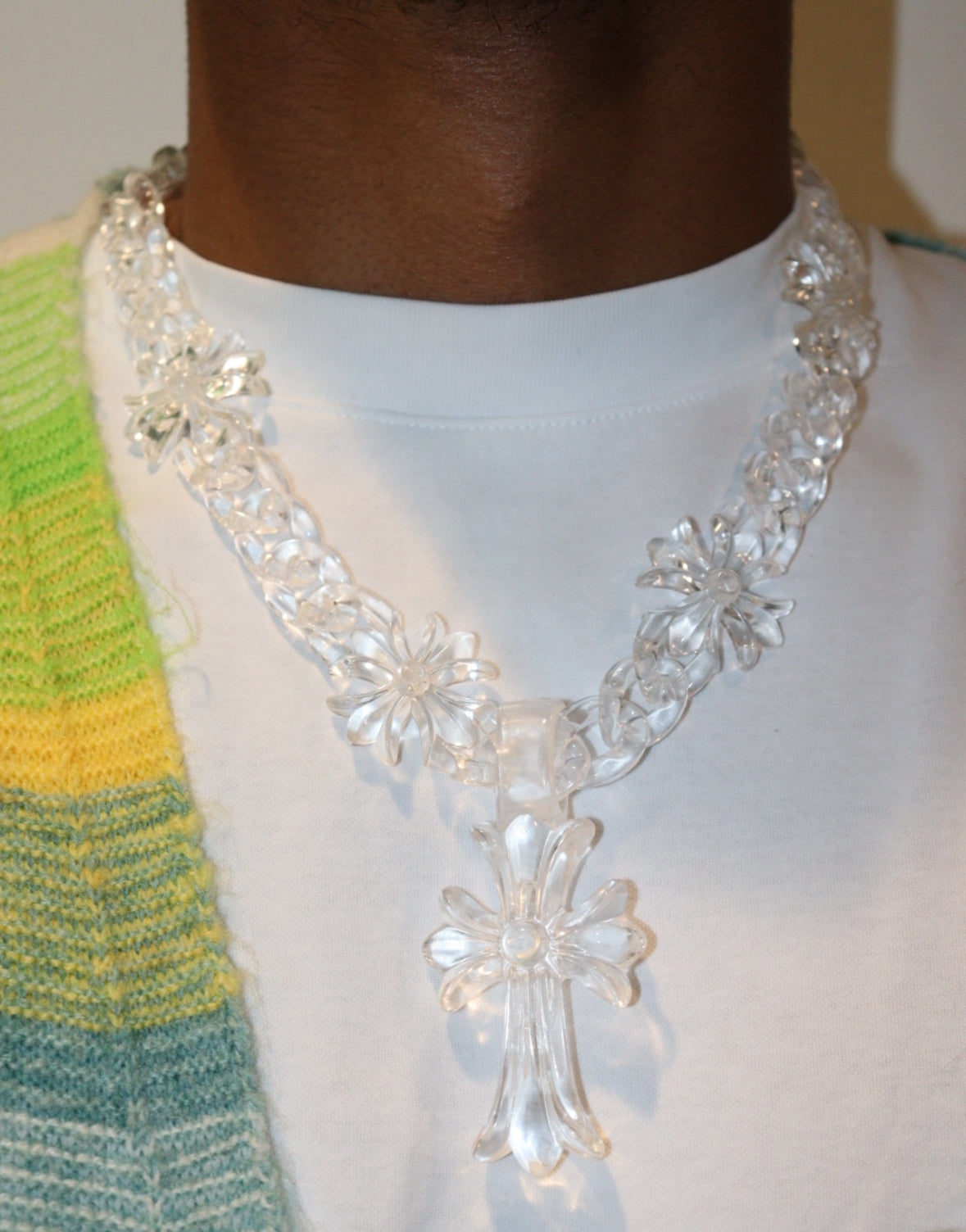 Aura Cut 3D Cross